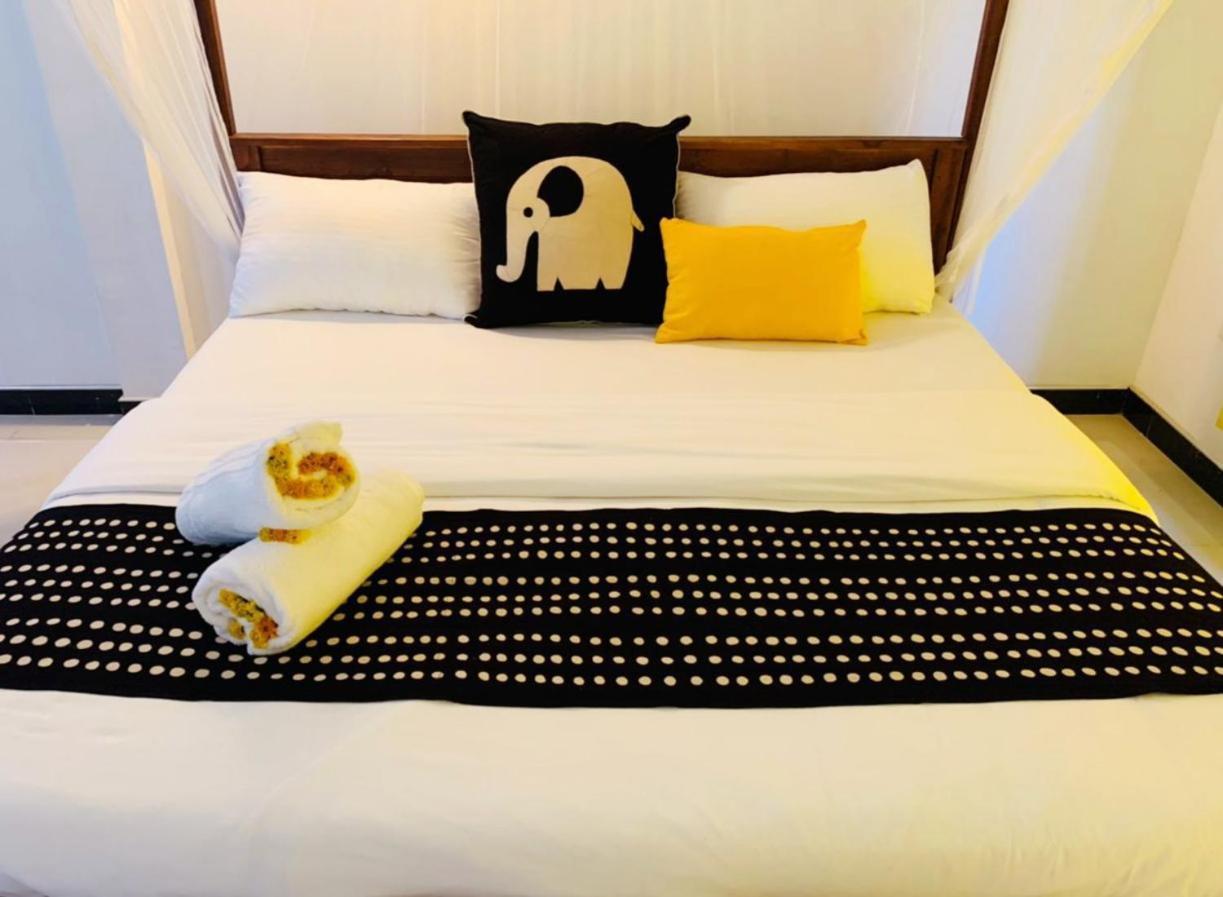 Vitamin Sea Hostel Inn Диквела Екстериор снимка
