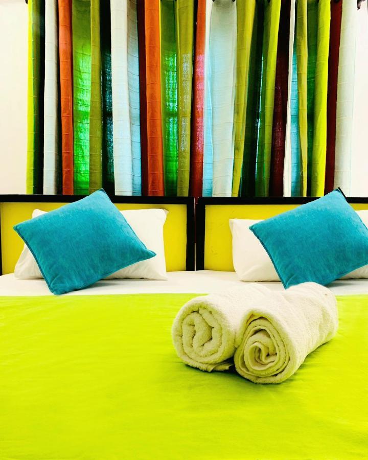 Vitamin Sea Hostel Inn Диквела Екстериор снимка